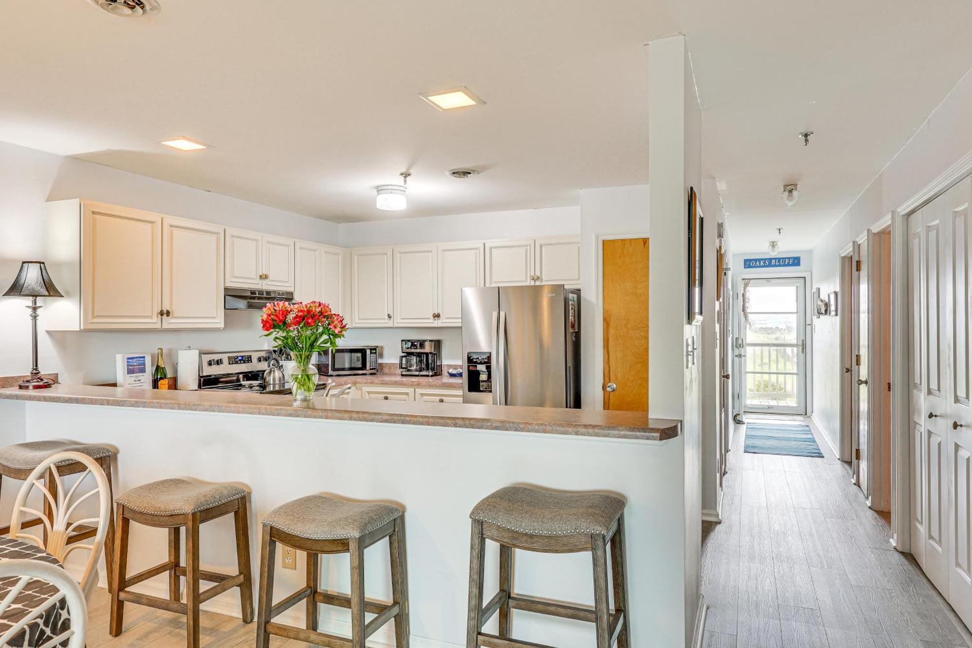 Oak Island Beachfront Condo With Community Pool エクステリア 写真